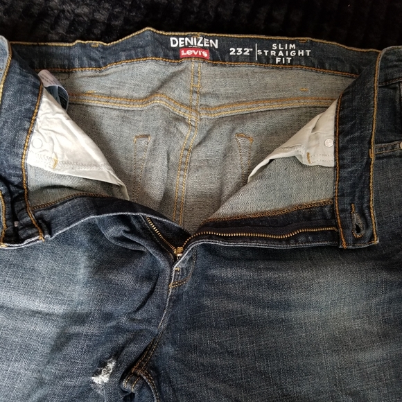 Levi's Slim Straight Denizen Jeans - Picture 4 of 5